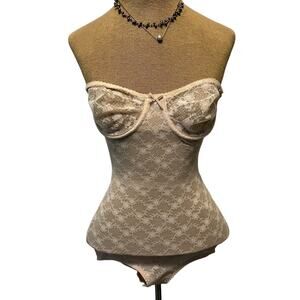 vintage Vassarette body shaper nude lace lingerie layering sexy 34B XS